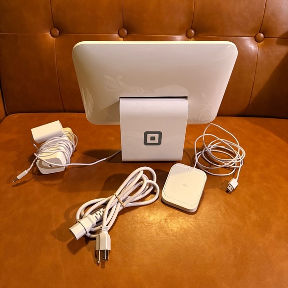 Square Point of Sale POS Register, Stand & Card Reader S089 for 9.7" iPad - Picture 7 of 8